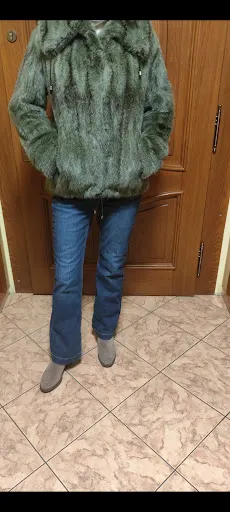 Zakład Kuśniersko Krawiecki Przeróbki Reperacj Szycie Ze starego robisz coś nowego ZERO WEST